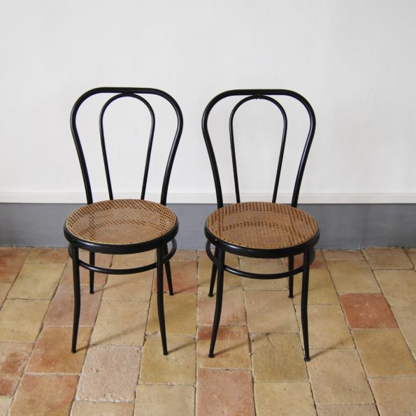 Chaises bistrot cannées