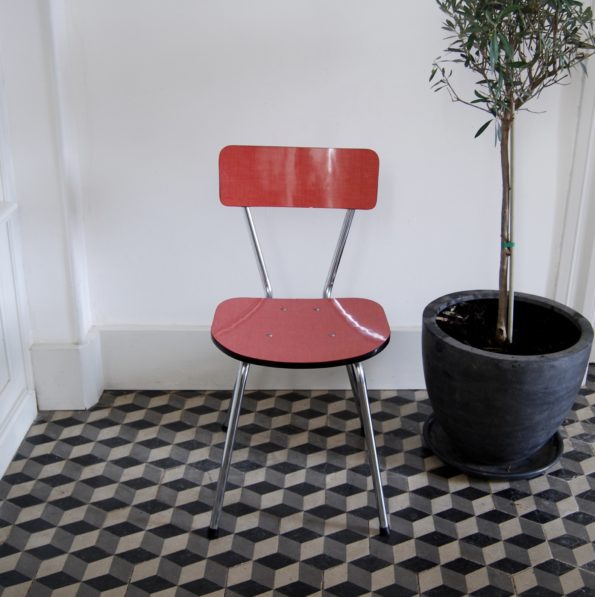 Chaise vintage formica rouge