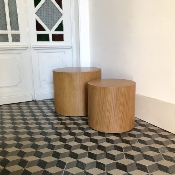 Bout de canapé table basse pouf cylindrique en bois