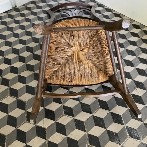 Chaise prie-dieu ancienne bois assise paille