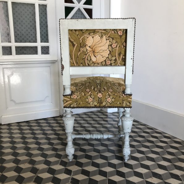 Chaise style Napoléon III ancien décor fleurs