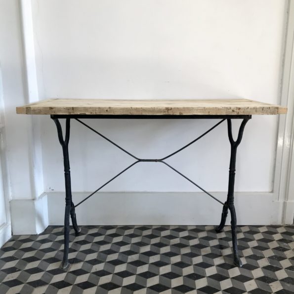 Ancienne table de bistrot en bois et fonte noir vintage