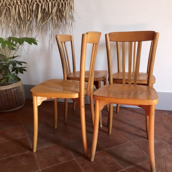 Série de 4 chaises bistrot Luterma monobloc en bois clair années 1950-1960