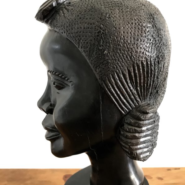 Statue tête femme africaine en bois ébène noir